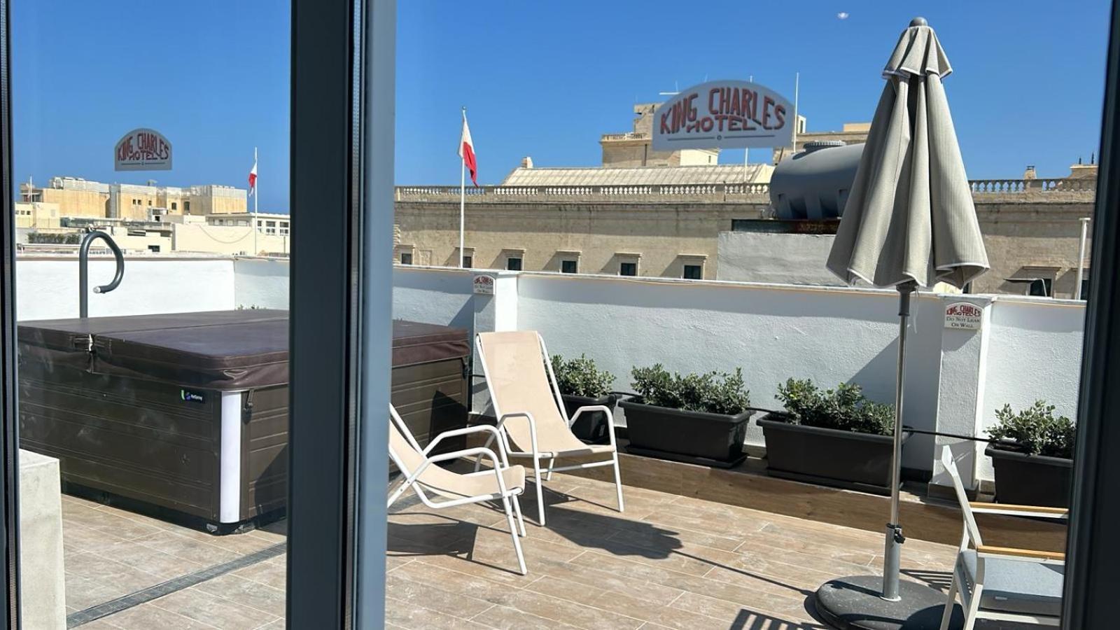 King Charles Hotel Валетта Экстерьер фото